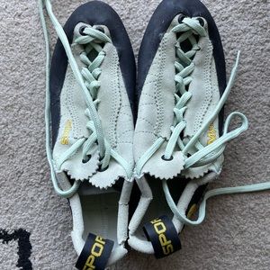 LA Sportiva Rock Climbing Shoes - Seafoam Green